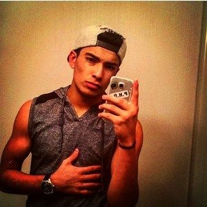 Meet your Posher, James